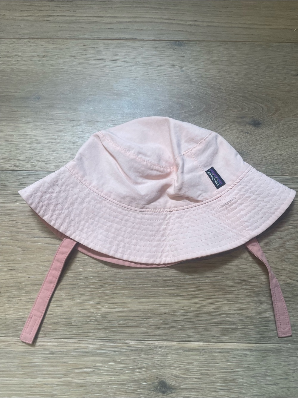 Patagonia Kids Light Pink Bucket Hat with Chin Straps